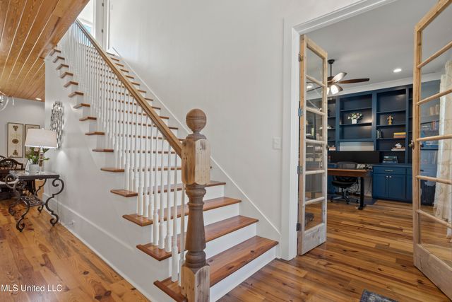 122 Felicity Street, Bay Saint Louis, MS 39520