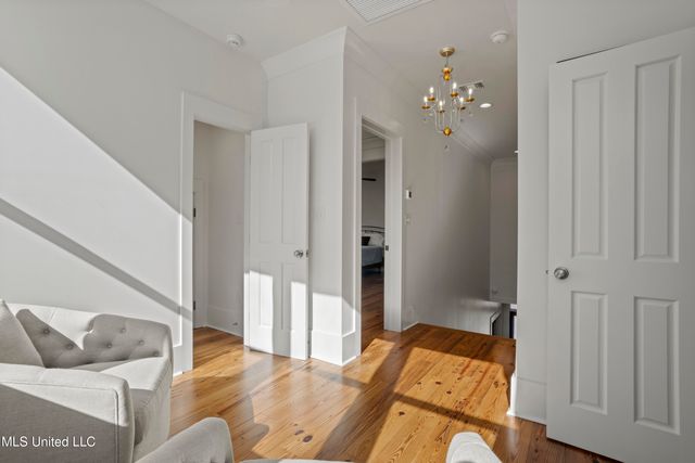 122 Felicity Street, Bay Saint Louis, MS 39520