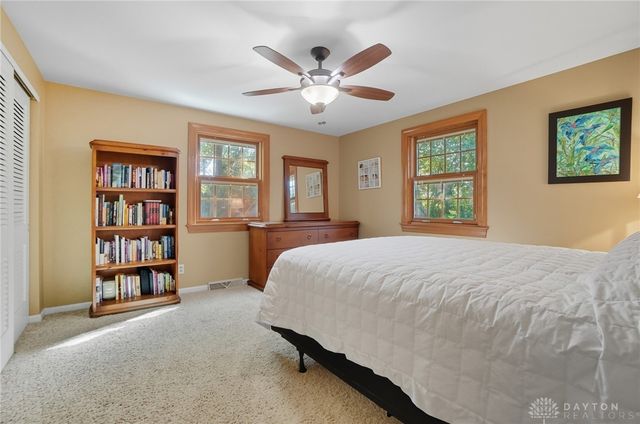 5548 Laureldale Road, Washington Twp, OH 45429