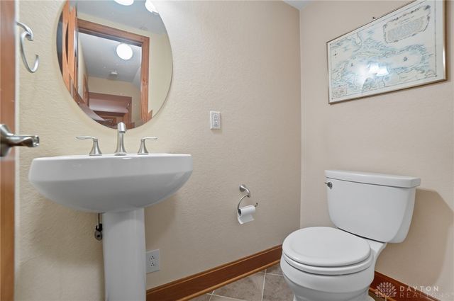 5548 Laureldale Road, Washington Twp, OH 45429