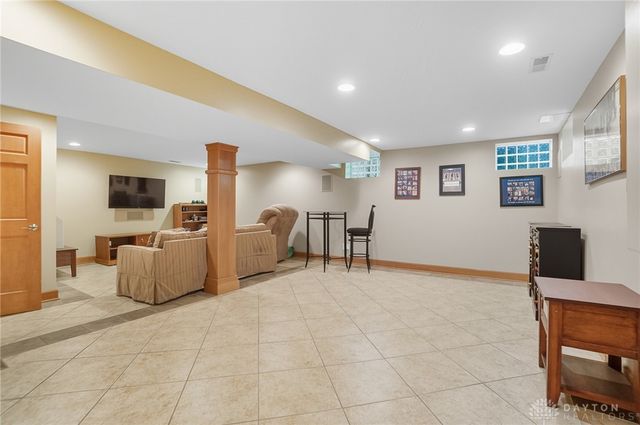 5548 Laureldale Road, Washington Twp, OH 45429