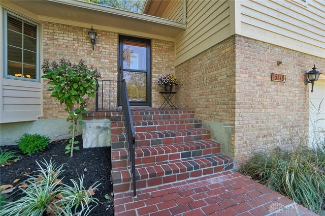 5548 Laureldale Road, Washington Twp, OH 45429