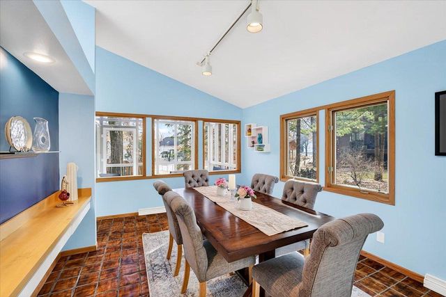 3009 Post Road, Madison, WI 53713