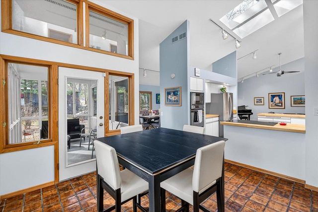 3009 Post Road, Madison, WI 53713