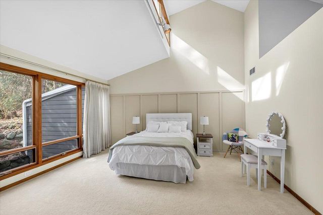 3009 Post Road, Madison, WI 53713