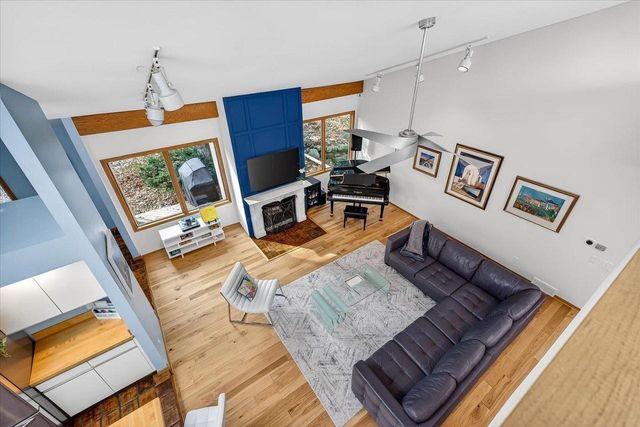 3009 Post Road, Madison, WI 53713