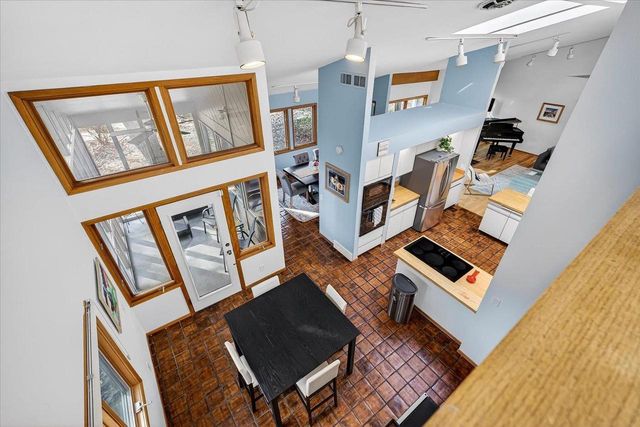 3009 Post Road, Madison, WI 53713