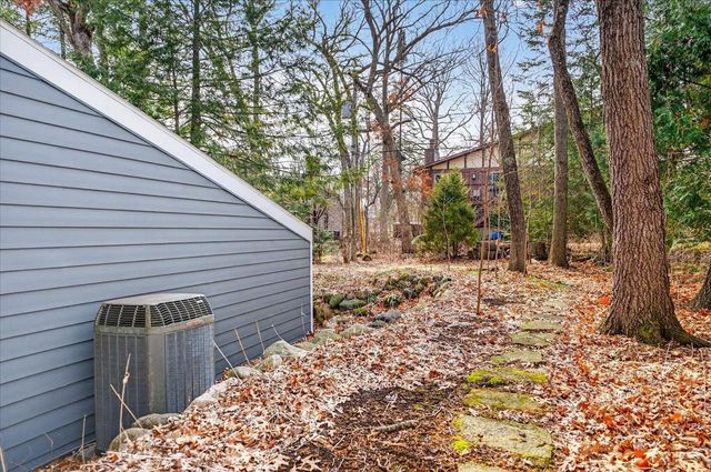 3009 Post Road, Madison, WI 53713