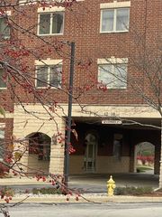 1210 N Foxdale Drive 109, Addison, IL 60101