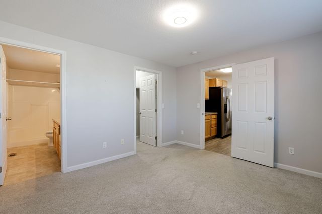 516 SE Ponderosa Drive, Madras, OR 97741