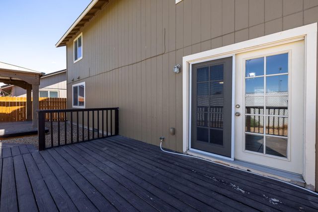 516 SE Ponderosa Drive, Madras, OR 97741