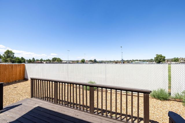 516 SE Ponderosa Drive, Madras, OR 97741