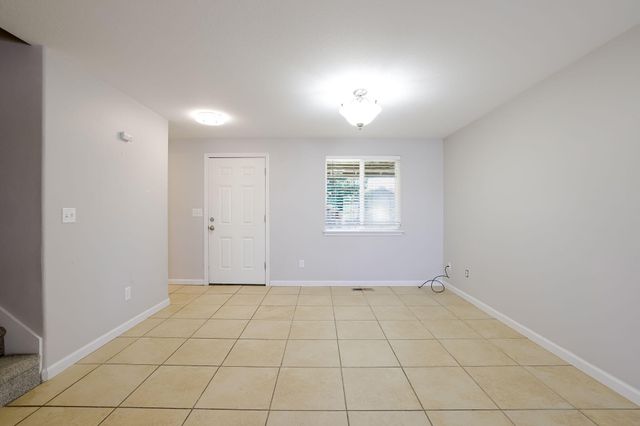 516 SE Ponderosa Drive, Madras, OR 97741