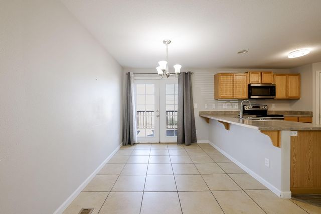 516 SE Ponderosa Drive, Madras, OR 97741
