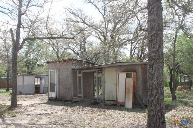 936 Fm 1185, Lockhart, TX 78644
