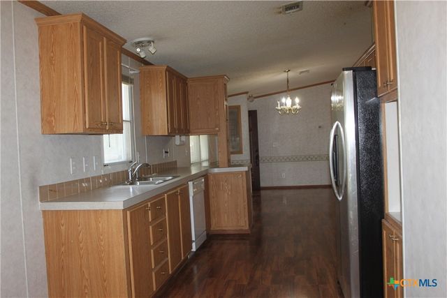 936 Fm 1185, Lockhart, TX 78644