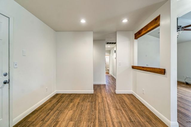 546 W Swift Avenue, Clovis, CA 93612