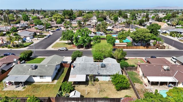 546 W Swift Avenue, Clovis, CA 93612