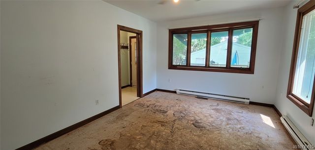 203 78th Street, Niagara Falls, NY 14304