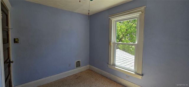 203 78th Street, Niagara Falls, NY 14304