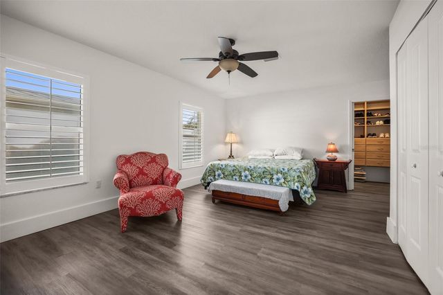 7833 1ST AVENUE S, St Petersburg, FL 33707