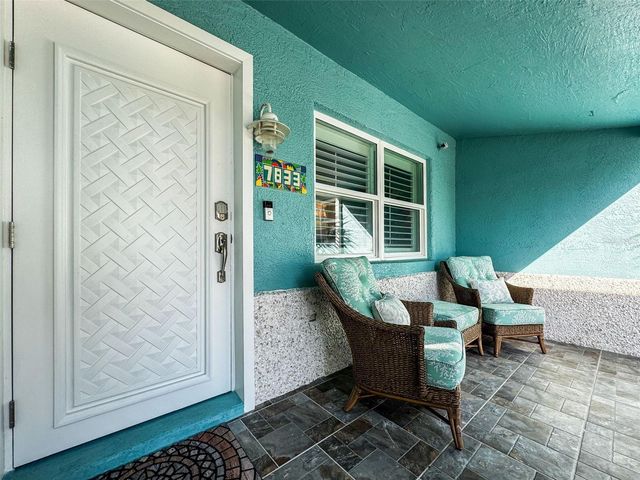 7833 1ST AVENUE S, St Petersburg, FL 33707