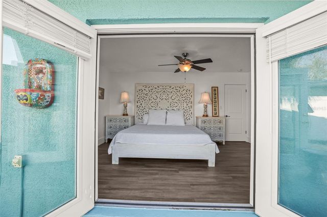 7833 1ST AVENUE S, St Petersburg, FL 33707