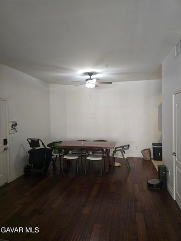 917 S New Hampshire Avenue Unit 301, Los Angeles, CA 90006
