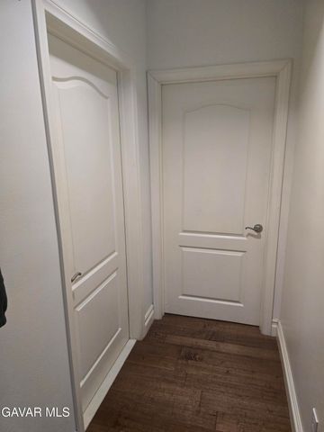 917 S New Hampshire Avenue Unit 301, Los Angeles, CA 90006