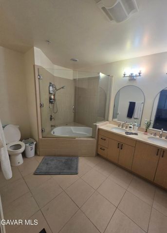 917 S New Hampshire Avenue Unit 301, Los Angeles, CA 90006