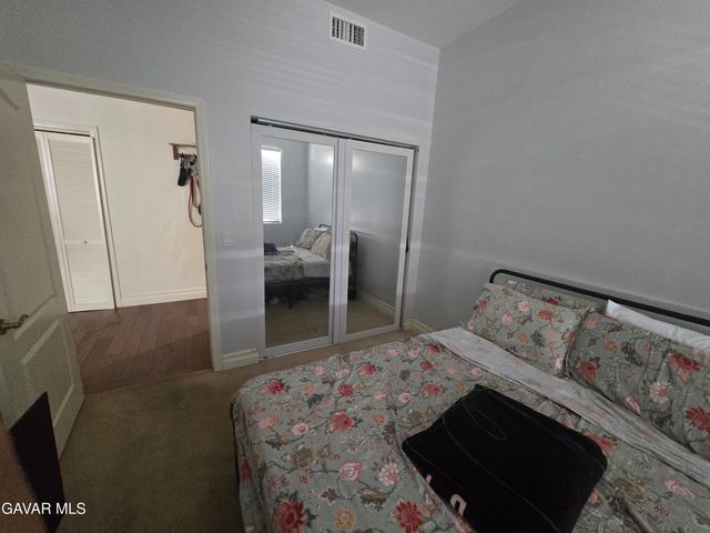 917 S New Hampshire Avenue Unit 301, Los Angeles, CA 90006