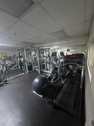 917 S New Hampshire Avenue Unit 301, Los Angeles, CA 90006