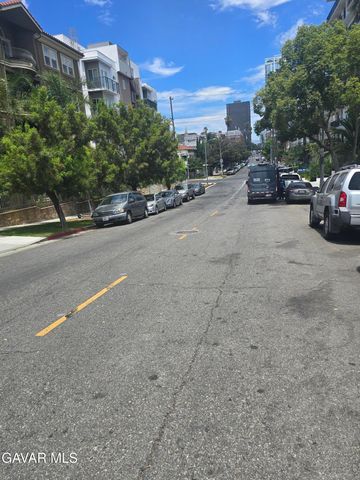 917 S New Hampshire Avenue Unit 301, Los Angeles, CA 90006