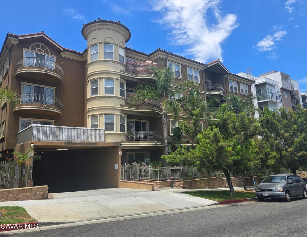 917 S New Hampshire Avenue Unit 301, Los Angeles, CA 90006