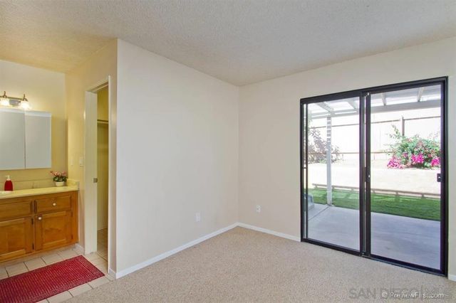 1305 Kiso Glen, Escondido, CA 92025