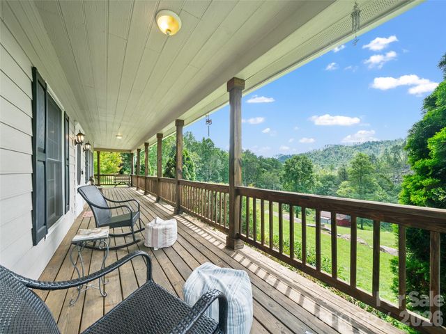 2216 Beans Creek Road, Bakersville, NC 28705