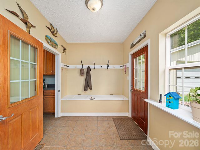 2216 Beans Creek Road, Bakersville, NC 28705