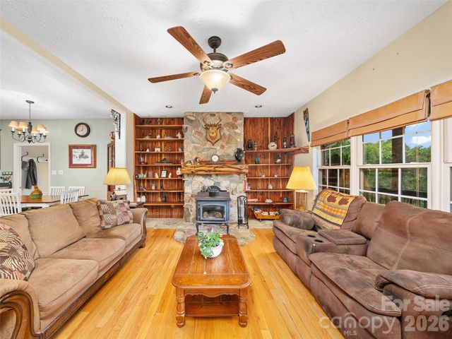 2216 Beans Creek Road, Bakersville, NC 28705