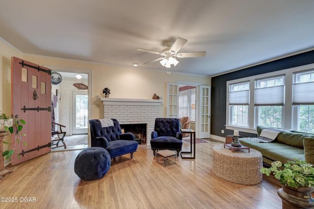 624 N Sergeant Avenue, Joplin, MO 64801