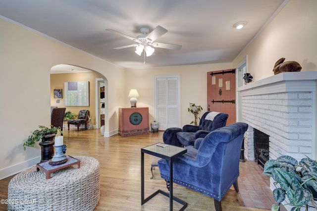 624 N Sergeant Avenue, Joplin, MO 64801