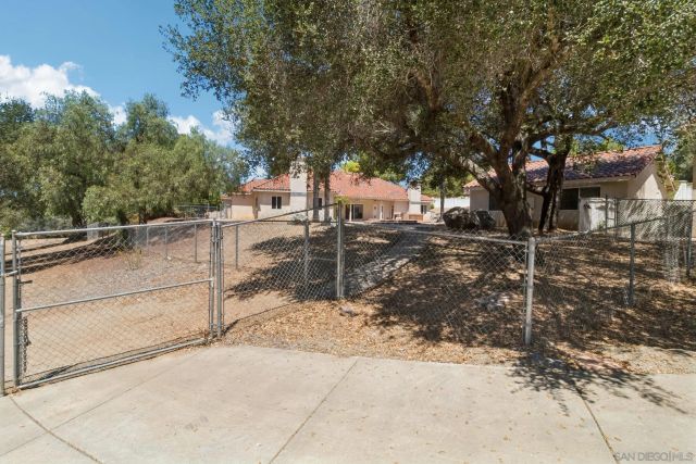 29081 Fruitvale, Valley Center, CA 92082