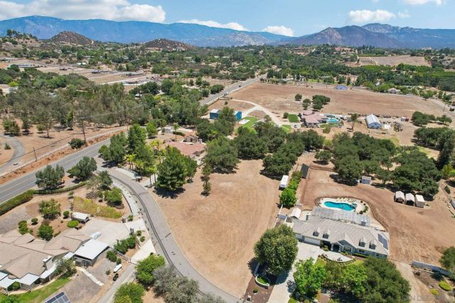 29081 Fruitvale, Valley Center, CA 92082