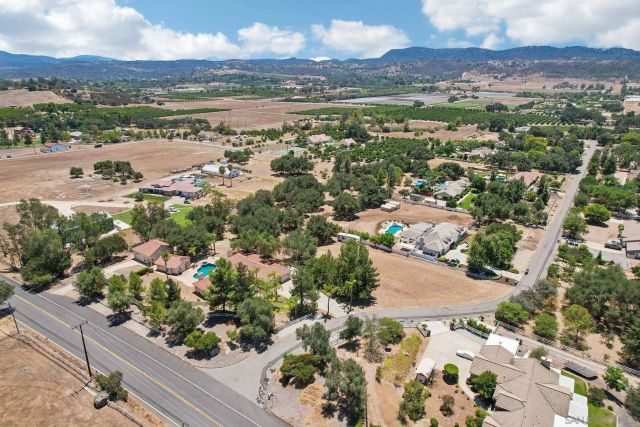 29081 Fruitvale, Valley Center, CA 92082