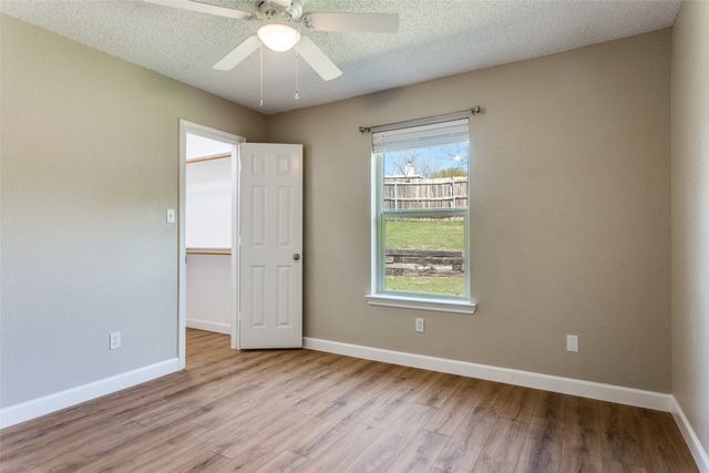 7317 Royal Oak Drive, Benbrook, TX 76126