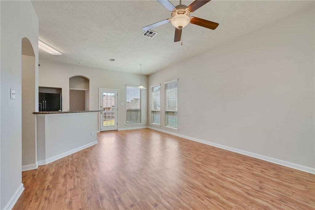 213 Simi Drive, College Station, TX 77845 — photo 2