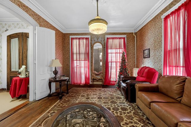 100 BROADWAY, Bayonne, NJ 07002