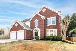 2130 Winthorp Ridge Road, Charlotte, NC 28270