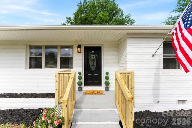 3811 Little Mountain Road, Gastonia, NC 28056