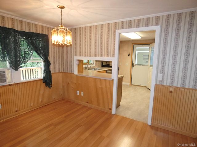 28 Hilltop Drive, New Windsor, NY 12553
