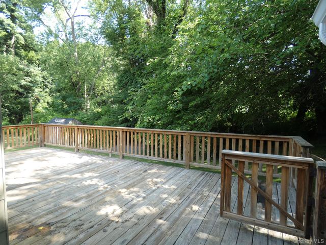 28 Hilltop Drive, New Windsor, NY 12553